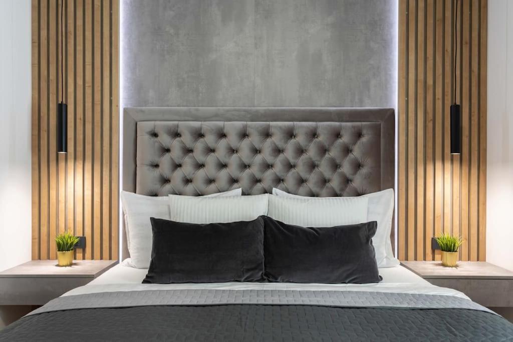 Flat4Us#Cozy#Freeparking#5People Apartman Zágráb Kültér fotó