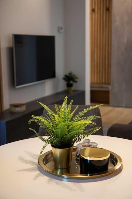 Flat4Us#Cozy#Freeparking#5People Apartman Zágráb Kültér fotó