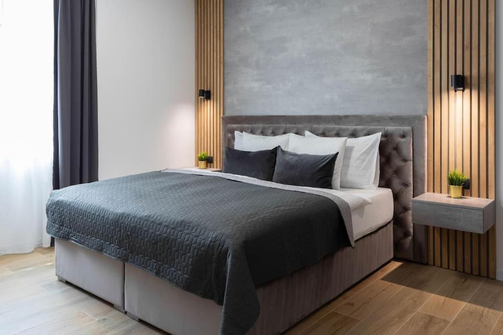Flat4Us#Cozy#Freeparking#5People Apartman Zágráb Kültér fotó